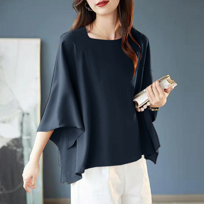 Plus Women Batwing Sleeve Asymmetrical Hem Solid Blouse Tops